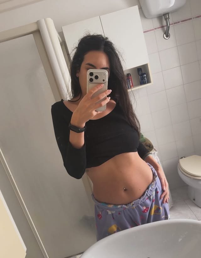Francesca Pinto Photo #13