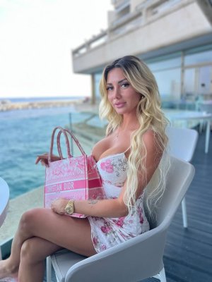 Maria Lazzarini Photo #10