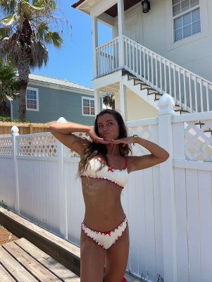 Hopie Schlenker Photo #26