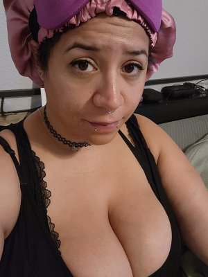 BendyJenga Photo #40