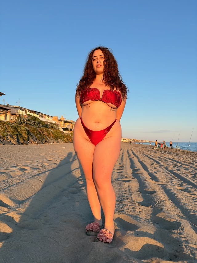 Elisabetta Rossi Photo #94