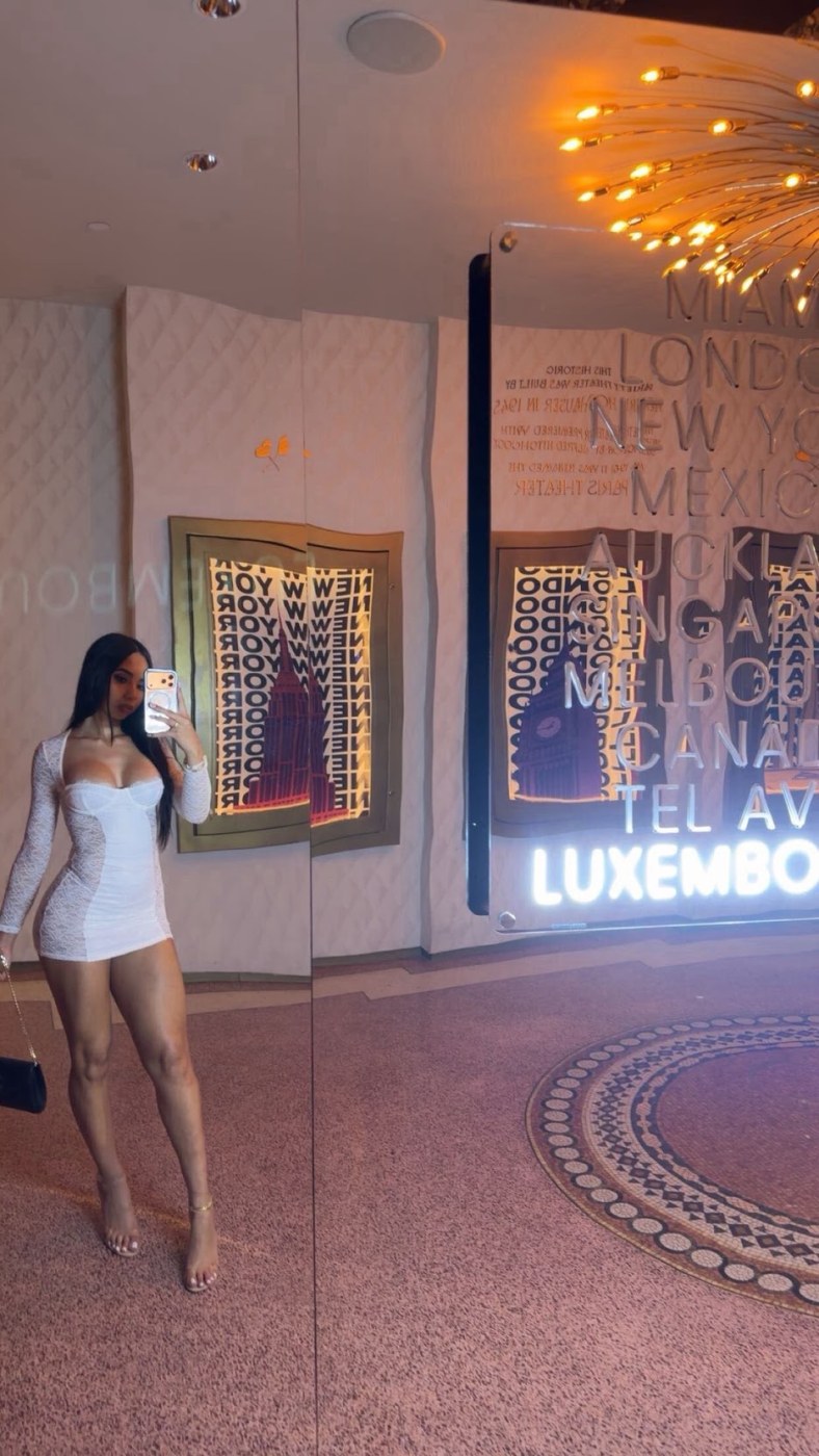 ambzy Photo #23