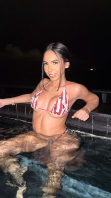 ambzy Photo #24