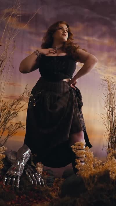 Missdeadlyred Post #12