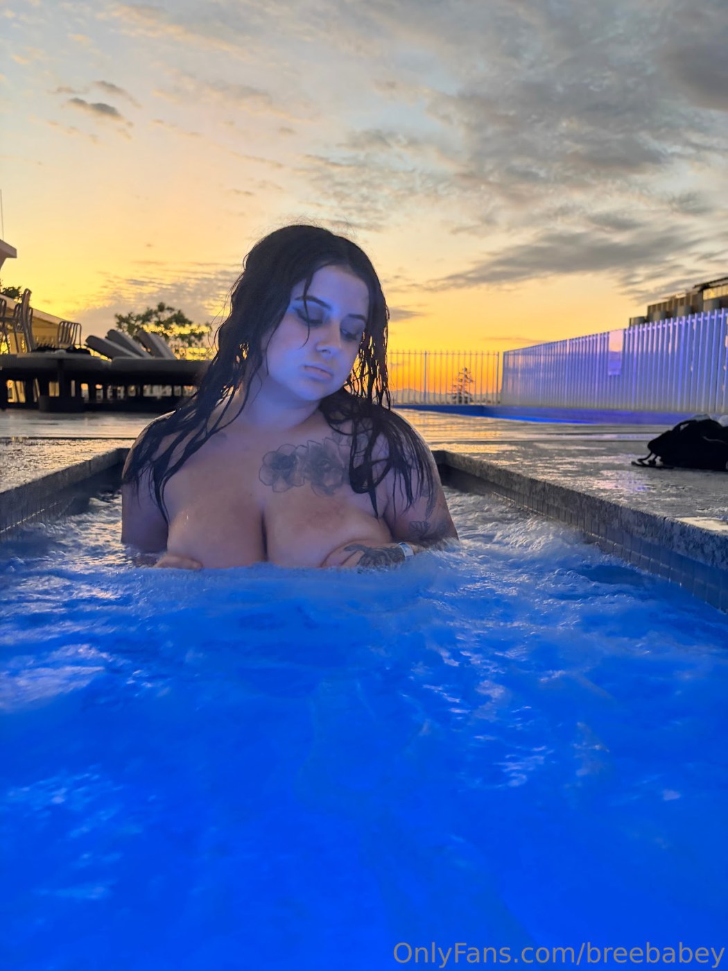 queenbrxee Photo #15