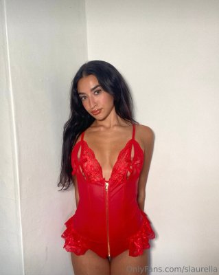 slaurella Photo #20