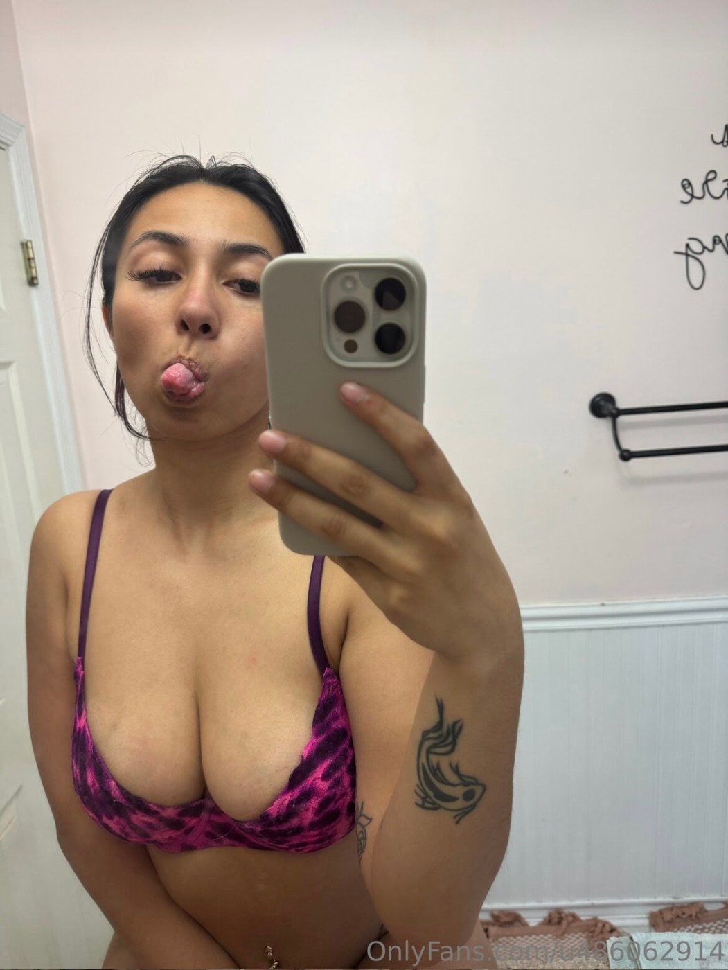 Yasmine Sierra Photo #25