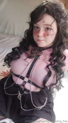 Poisonous_dumpling Photo #36