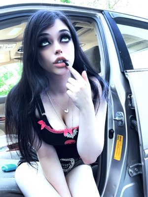 zomb1e_tramp