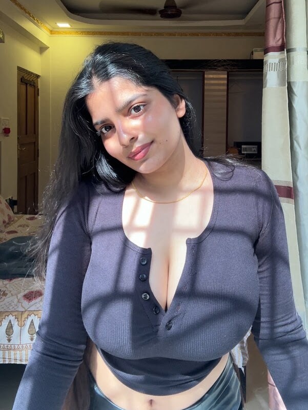 anushka deokate Photo #46
