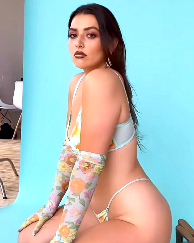 katelavrentios Photo #39