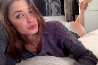 Alyssa Arce Photo #5