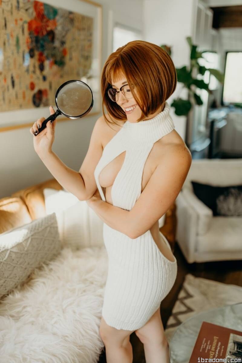 Meg Turney Photo #97
