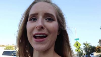 Caroline Zalog Photo #143