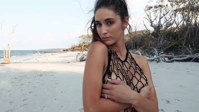 Natalie Roush Photo #411