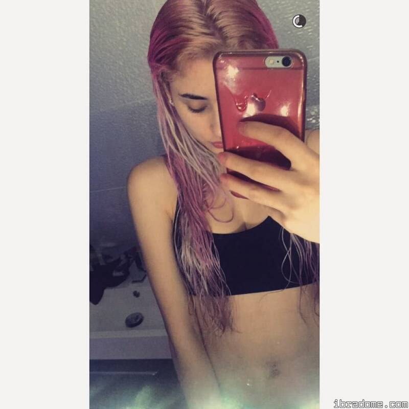 gretamenchi Photo #3