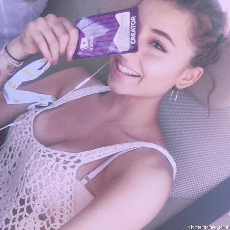 gretamenchi Photo #9