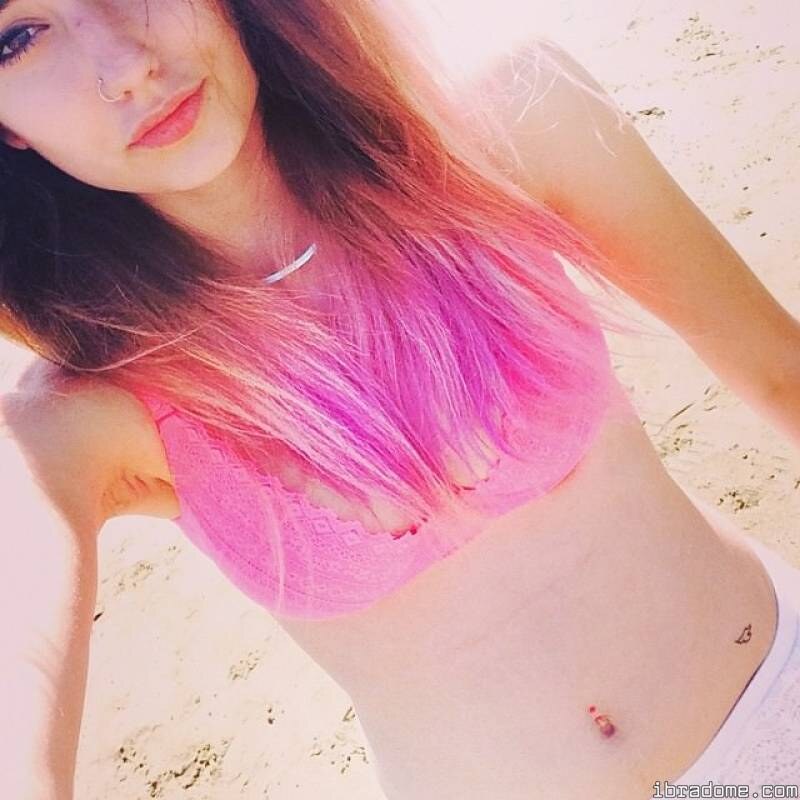 gretamenchi Photo #12