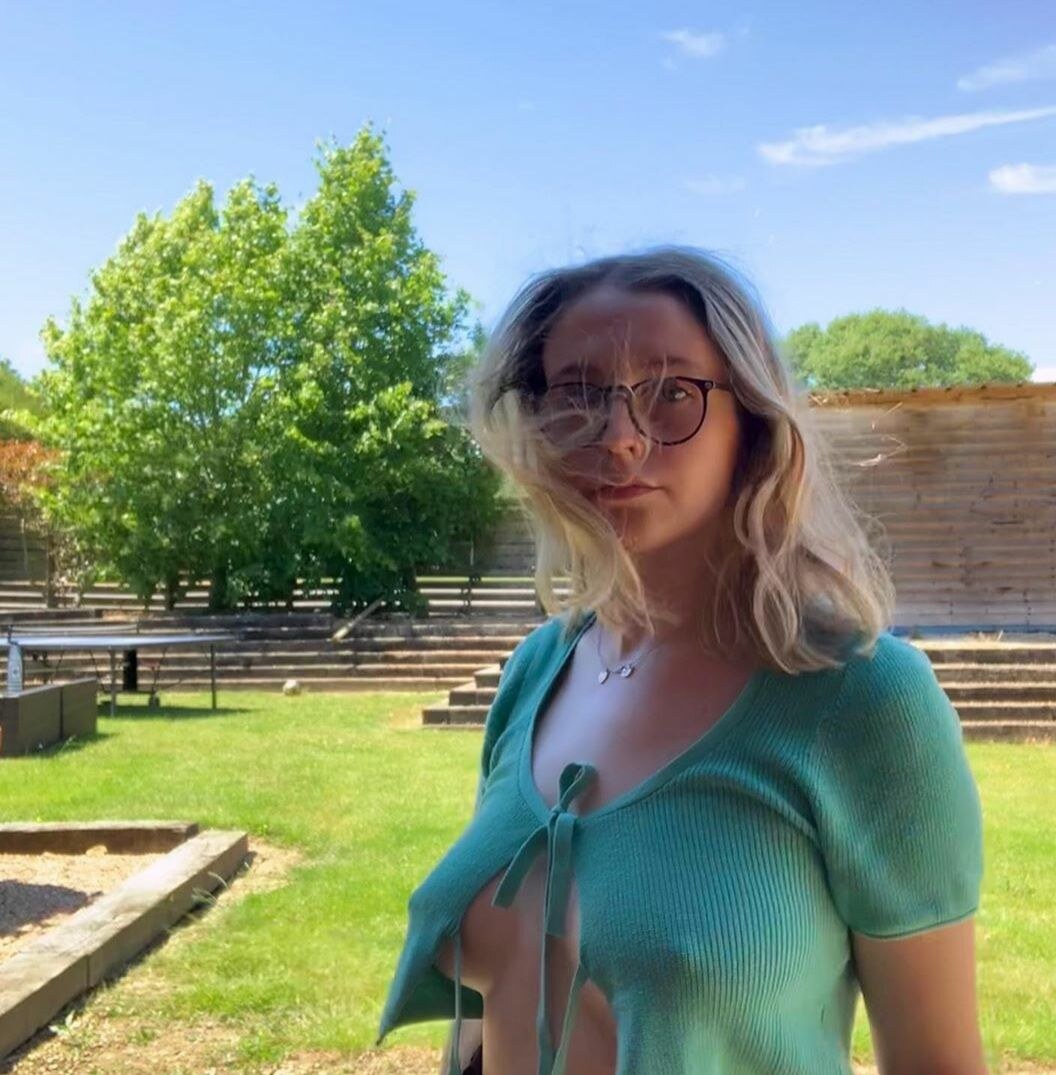 Millie Harris Photo #13