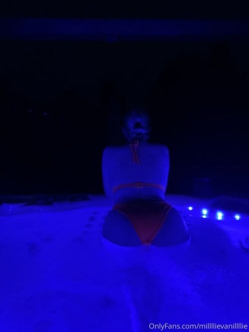 Millie Harris Photo #30