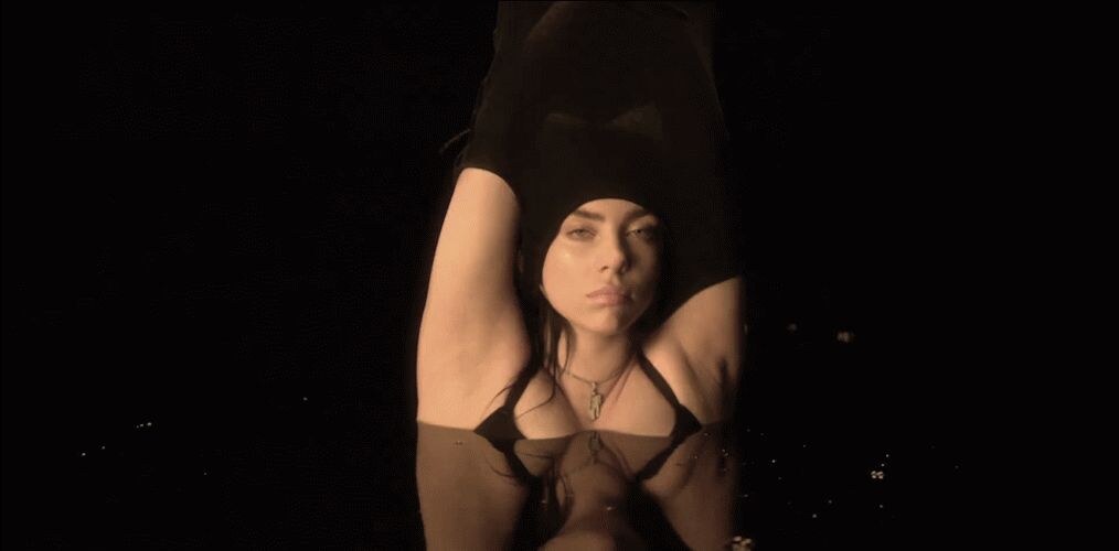 Billie Eilish Photo #12