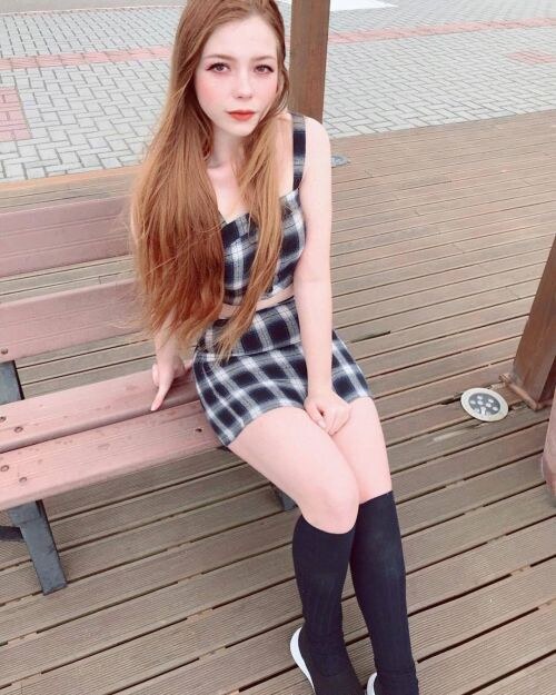 Diovana Konigsreuter Photo #24