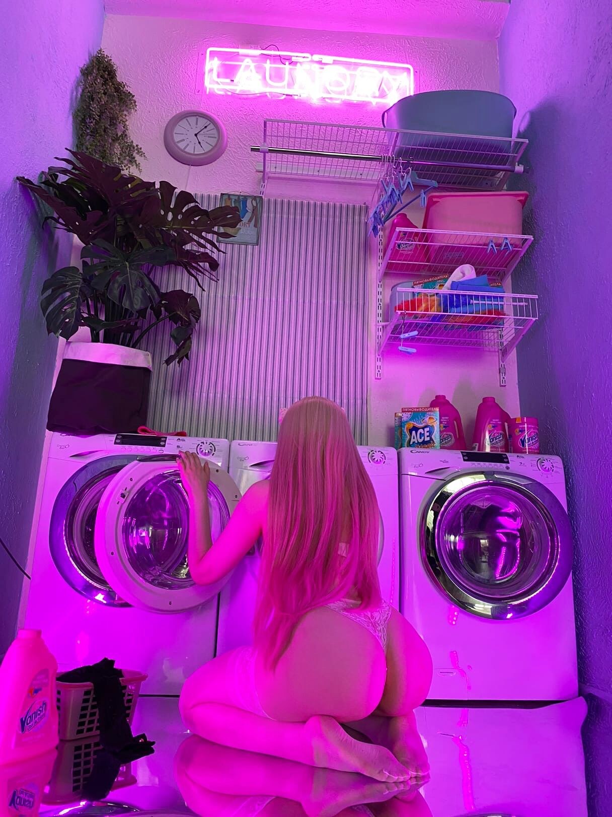 Alina Becker Photo #22