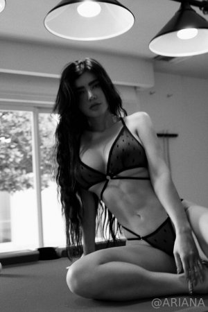 Ariana James Photo #44