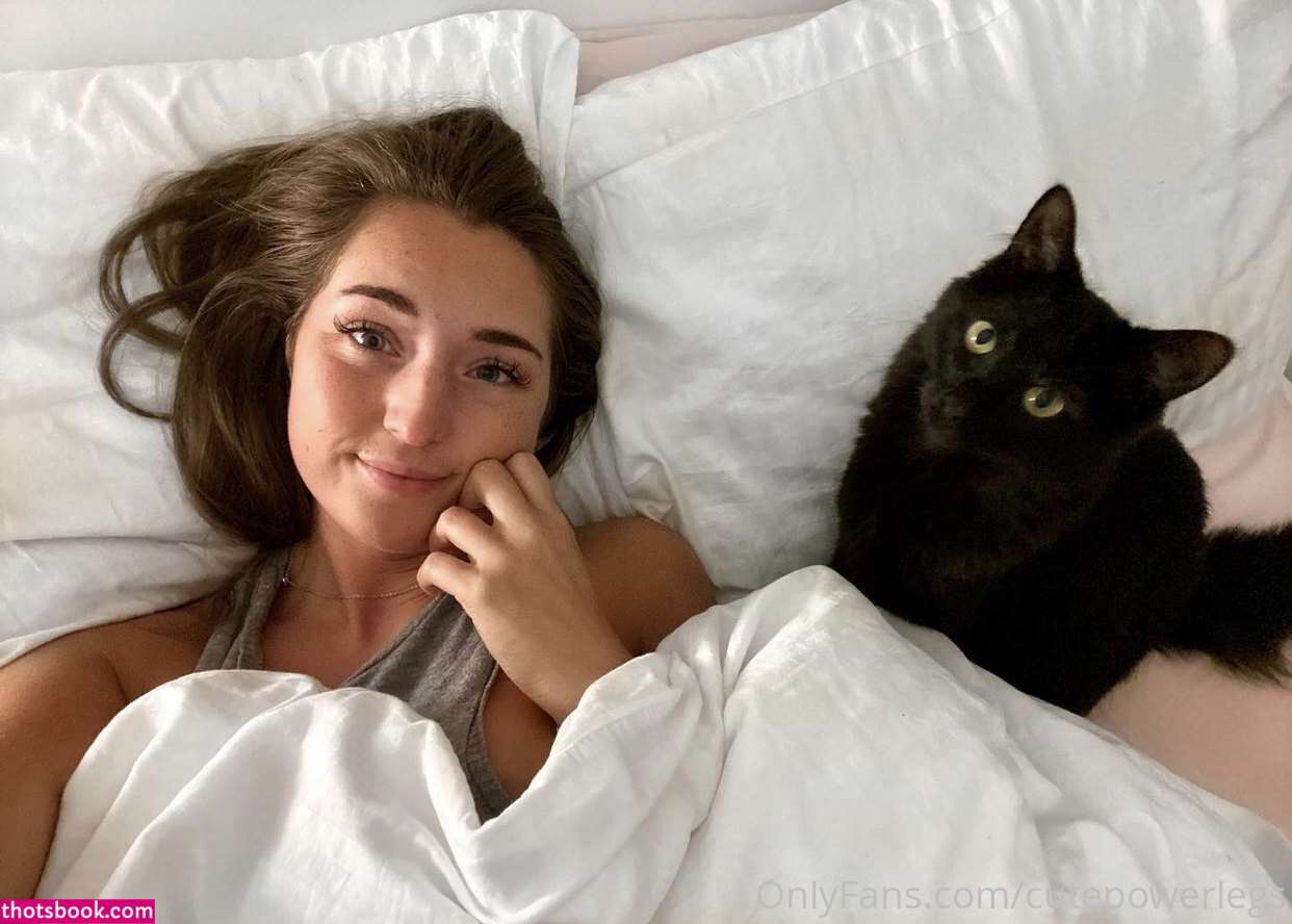 Cutepowerlegs Photo #9