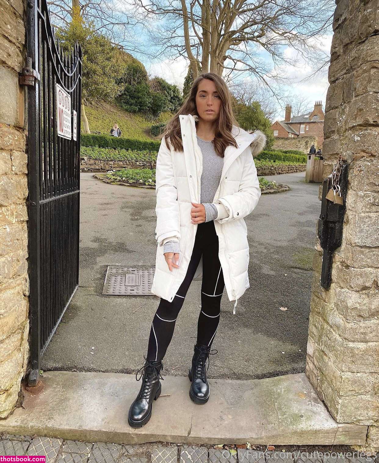 Cutepowerlegs Photo #12