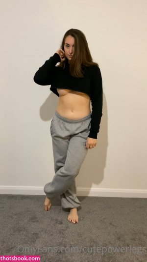 Cutepowerlegs Video #30