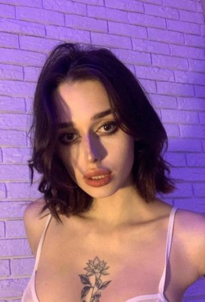 Asya Bunny Photo #37