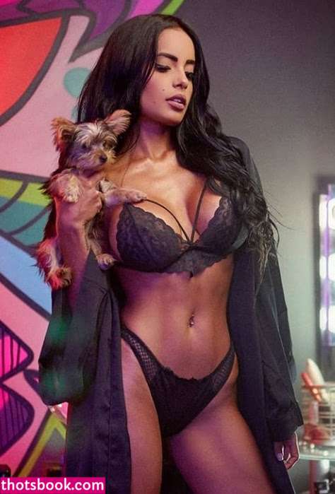 Mariell Andreina Photo #2