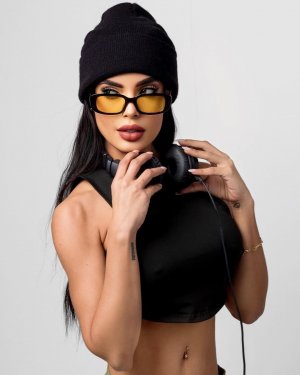 Mariell Andreina Photo #14