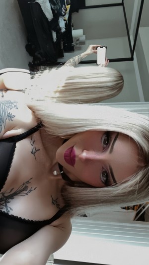 Darla Eliza Photo #27