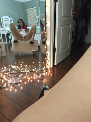 Emily Willis Photo #121