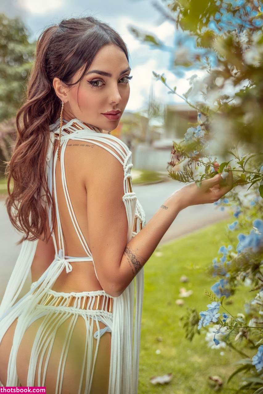 Nyvi Estephan Photo #89