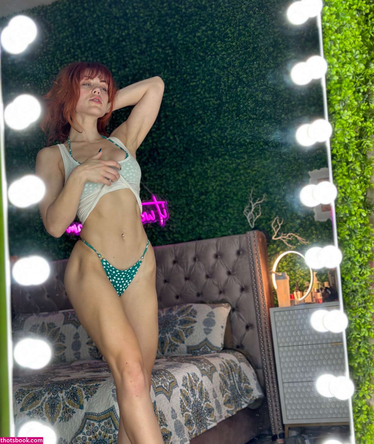 Molly Stewart Photo #328