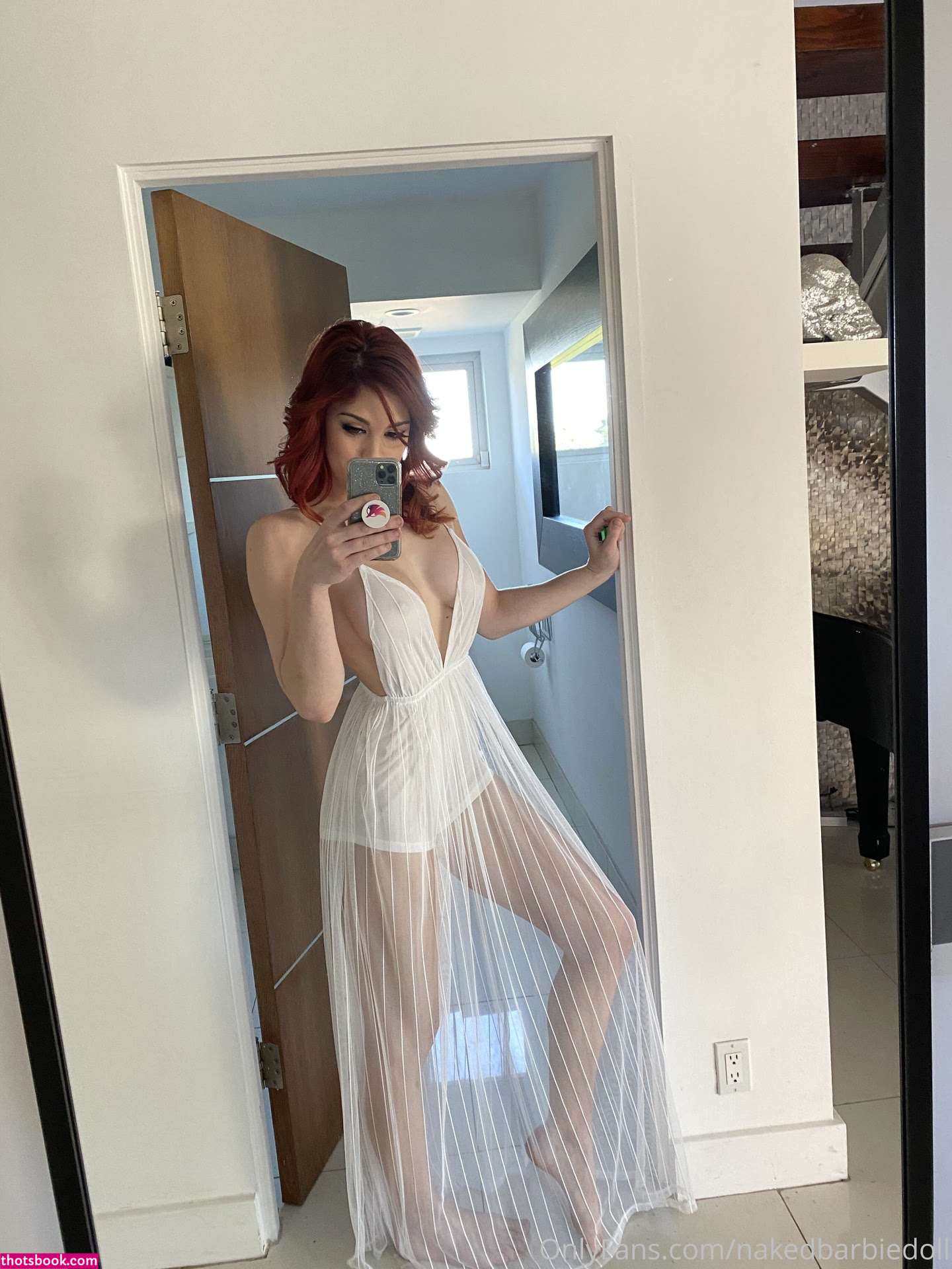 Molly Stewart Photo #378