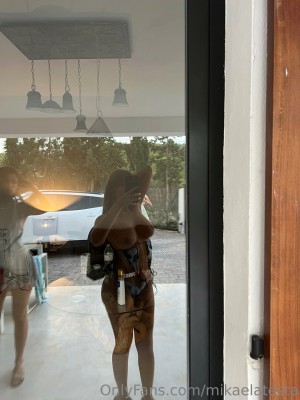 Mikaela Testa Photo #265