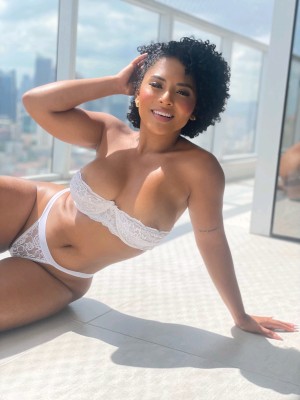 Raychellemcm Photo #6