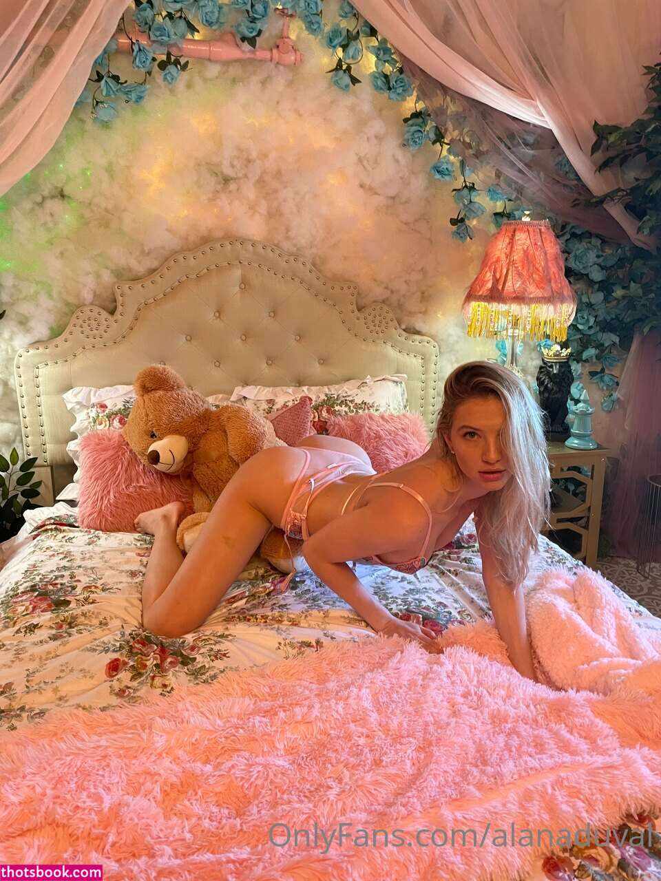 Alana Duval Photo #155