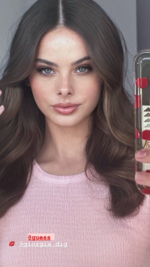 Meika Woollard Photo #42