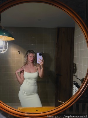 sophmoreschoolgirl Photo #68