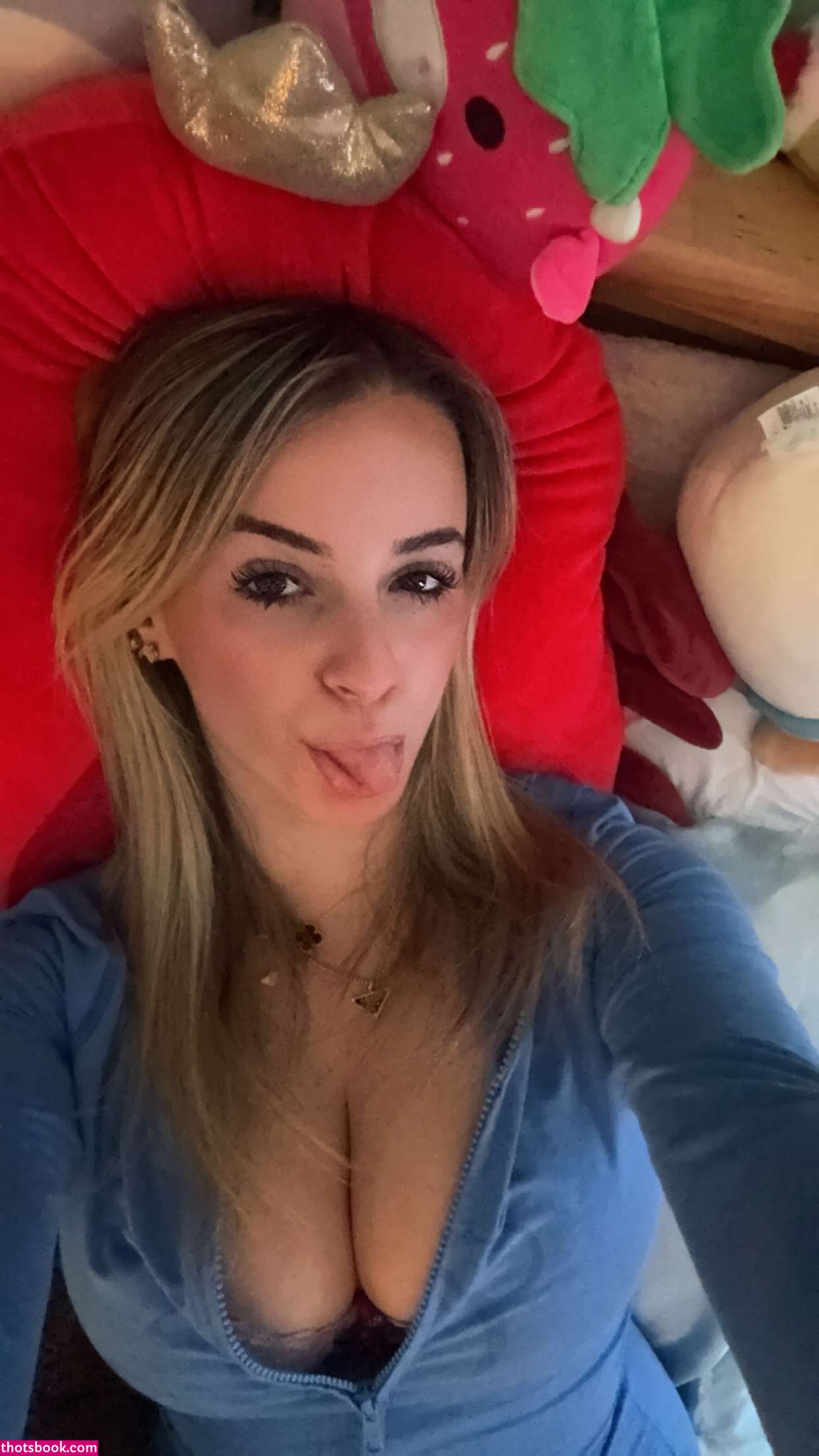 Kaitlyn Krems Photo #6