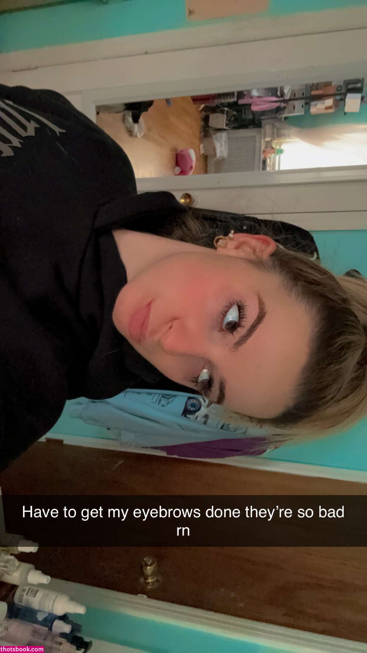 Kaitlyn Krems Photo #35