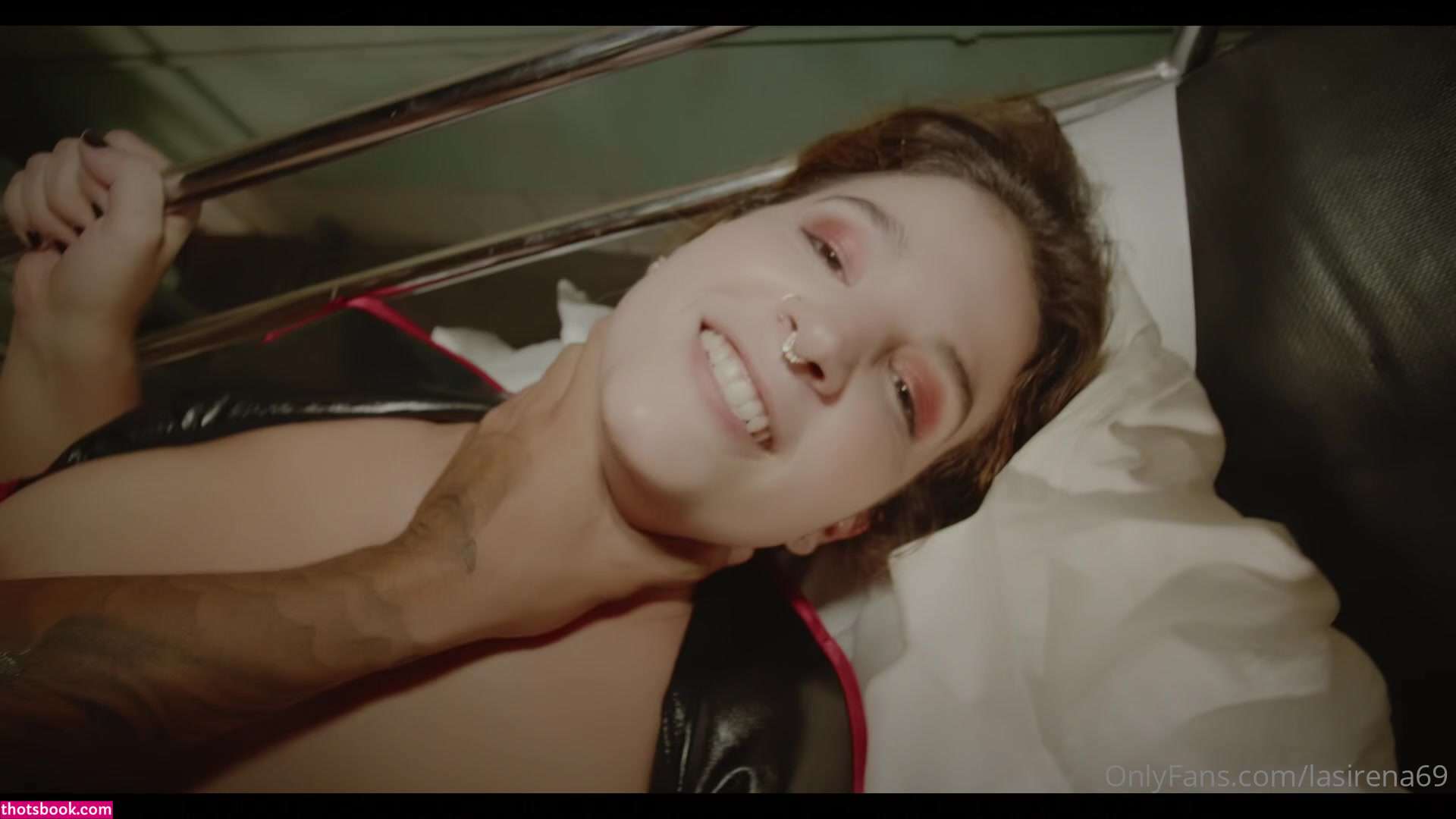 Lasirena69 Photo #266