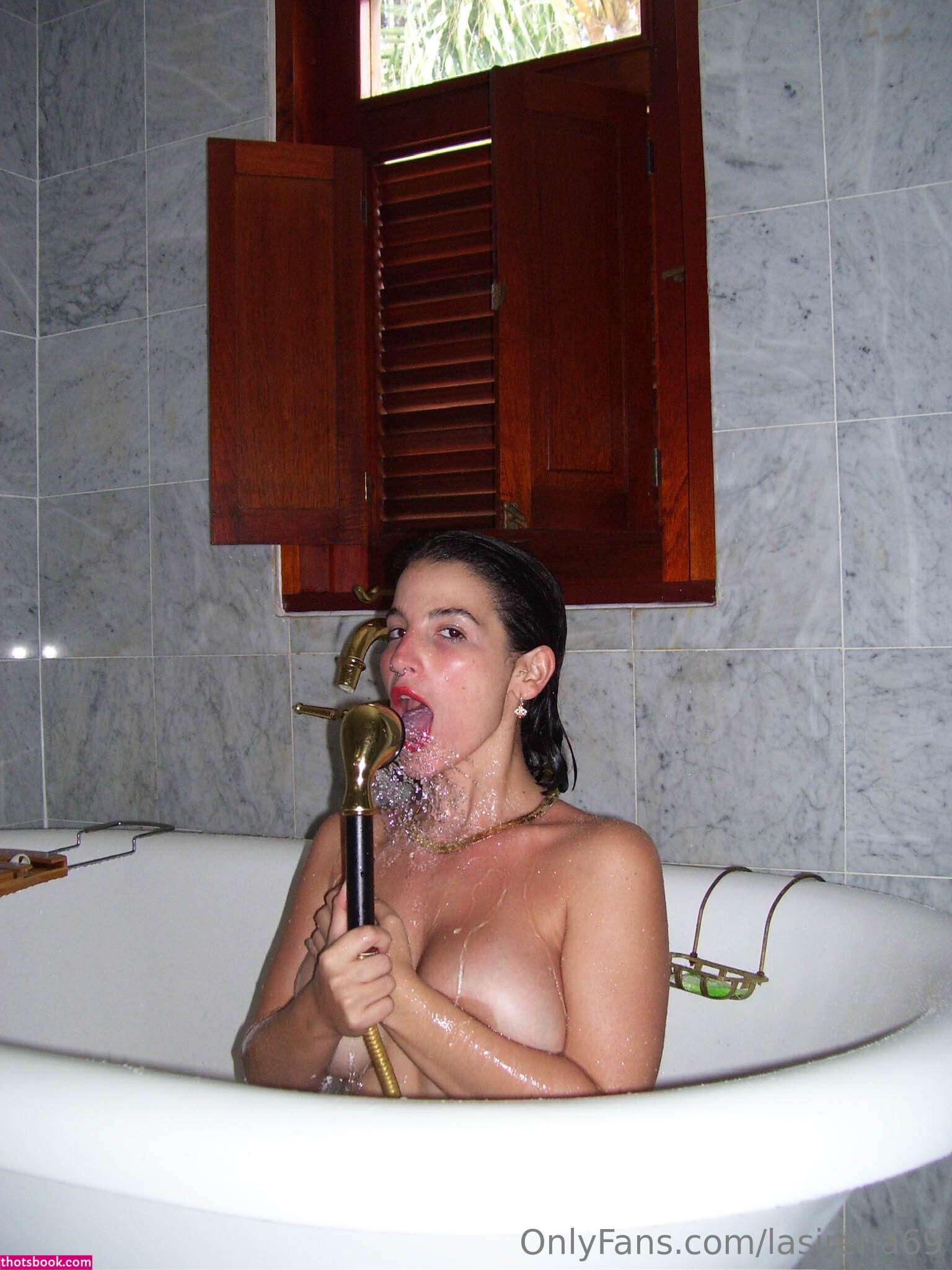 Lasirena69 Photo #288