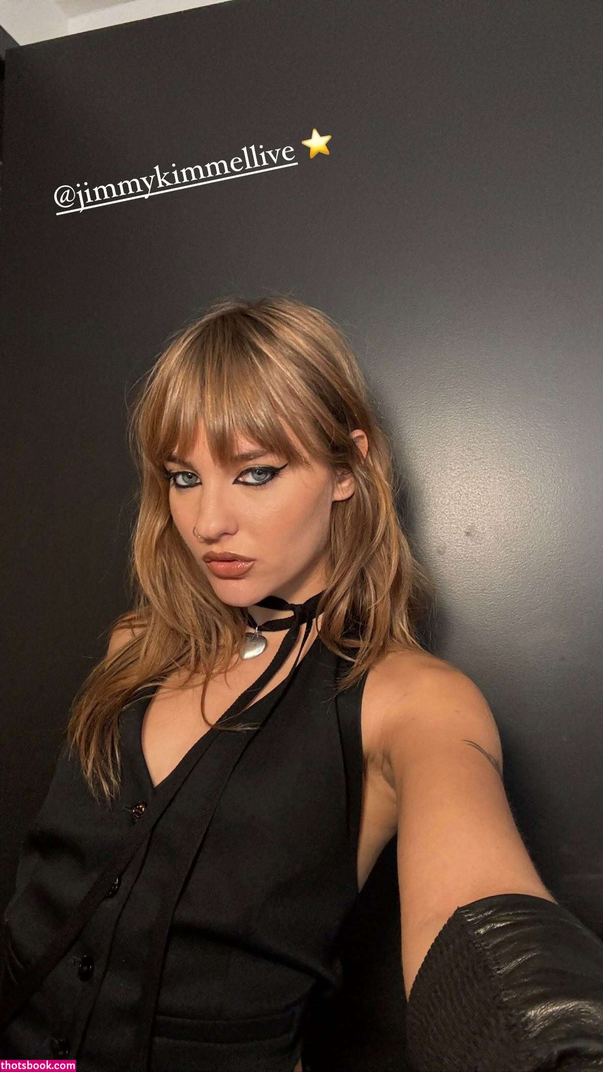 Victoria De Angelis Photo #63