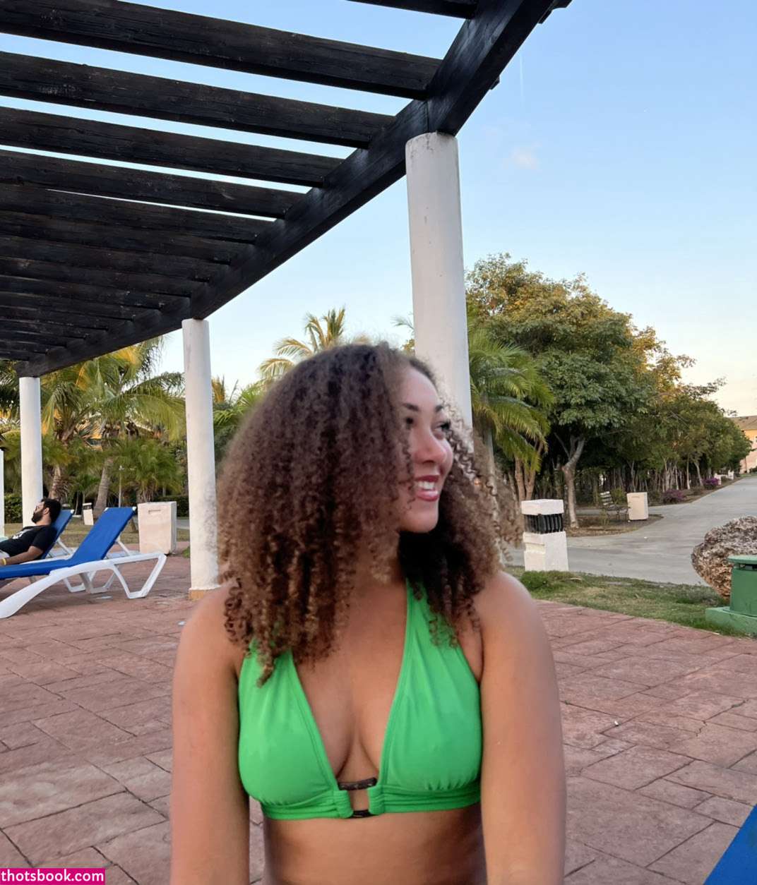 Telina Tingles Photo #7